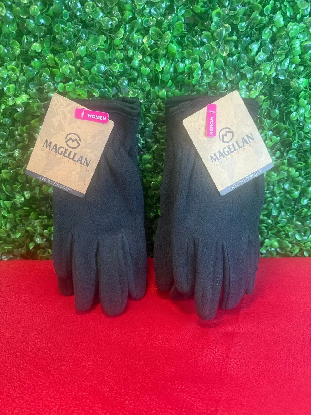 Magellan Outdoors Womens Fleece Gloves 2 Pack Black Warm Winter Soft NWT L XL
